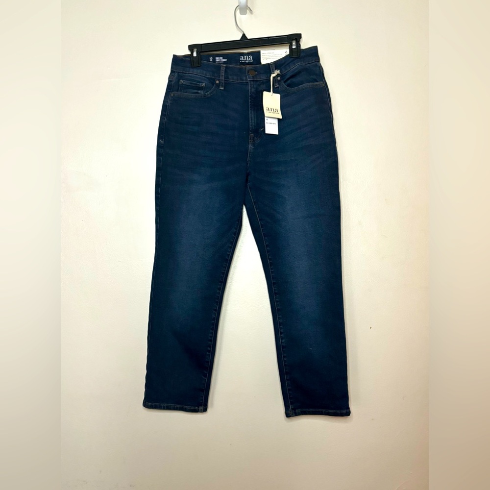Womens blue jeans
